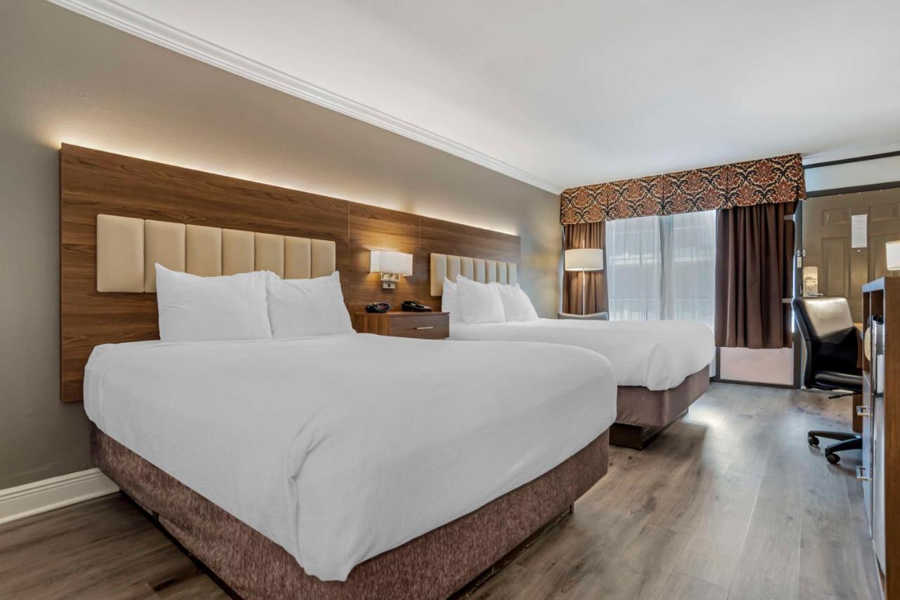 Best Western Plus Westbank Harvey Exterior photo